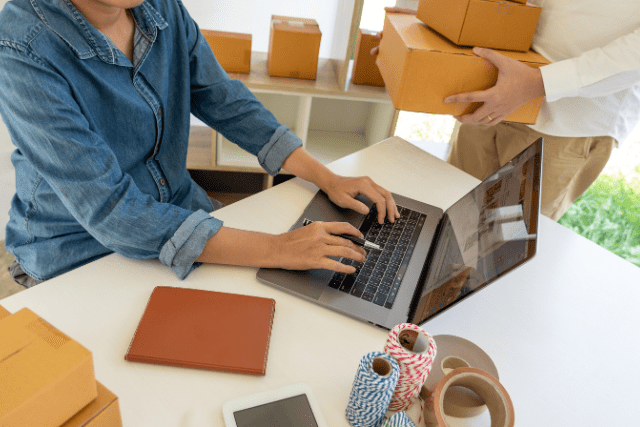 Choosing A Shipping Partner: What Online Businesses Need To Know