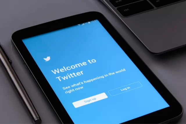 Using Twitter to drive sales